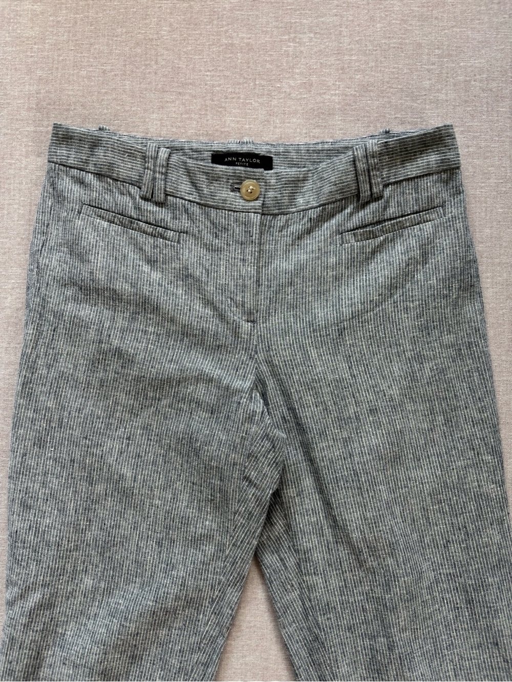 Ann Taylor linen cotton low waisted pinstriped cropped work trousers pants